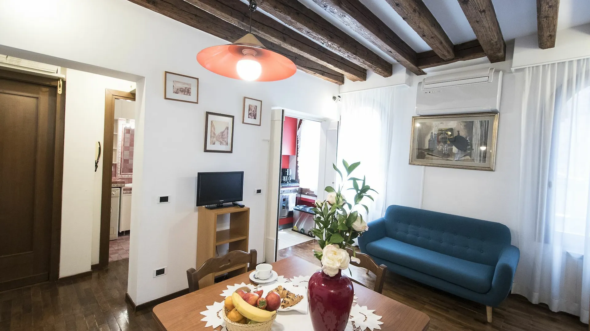 Smart Venice Apartment