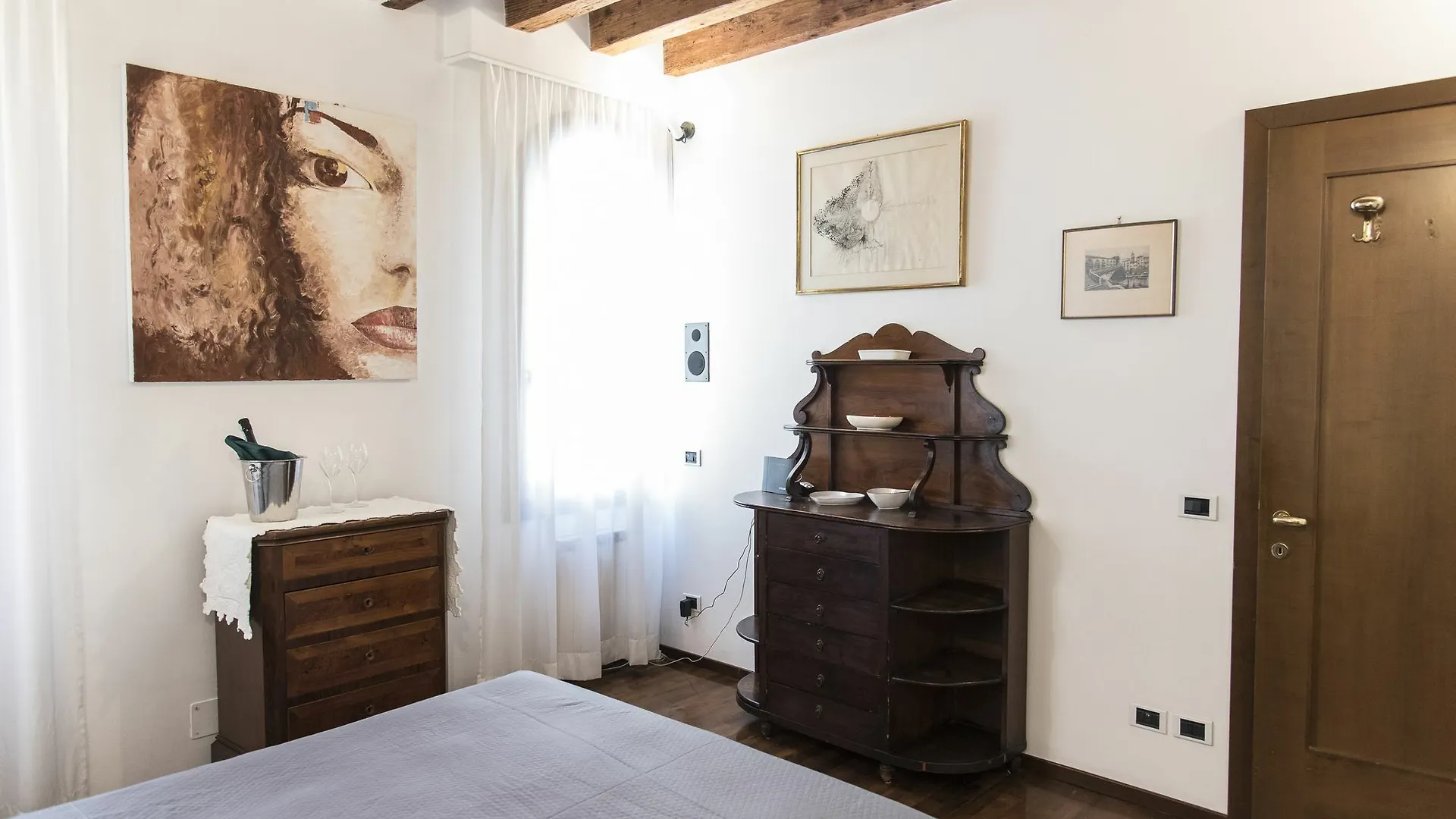Smart Venice Apartment